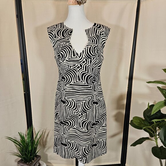 Trina Turk Dresses & Skirts - Trina Turk Los Angeles Dress Size 4